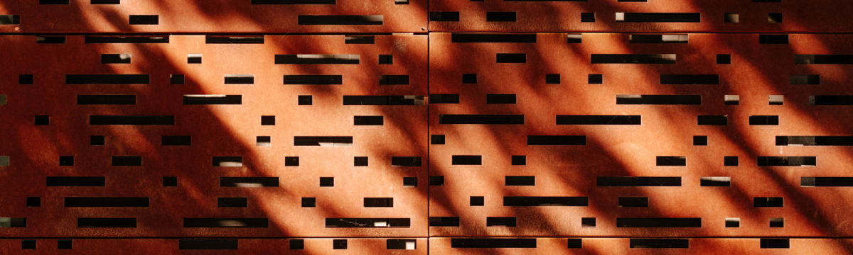 Orange screen Photo by Samuel Zeller on Unsplash